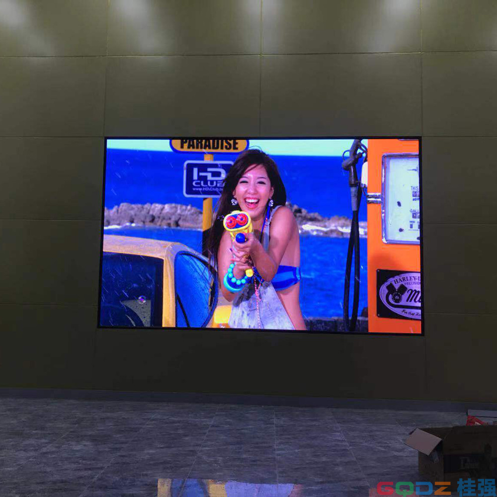 欽州西牛皮P2.5全彩 14平米