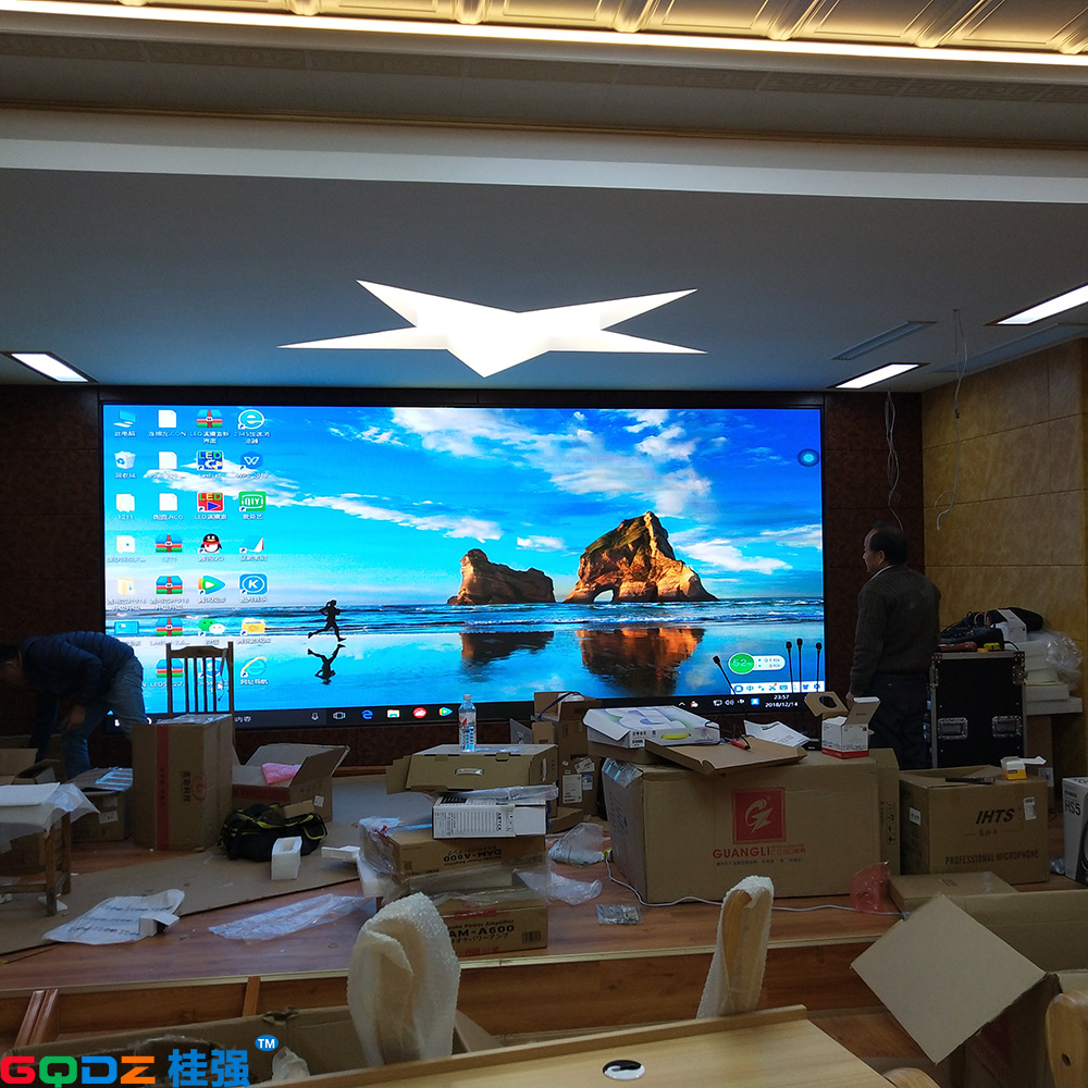 玉林農(nóng)村信用社P2.5全彩  15平米